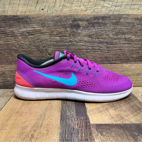 Nike Free RN Hyper Violet Athletic Running Sneakers Size 8 Women’s 831509-500 - Picture 1 of 9